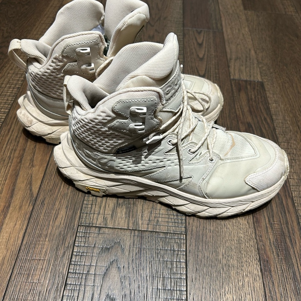 Hoka Anacapa Mid Gtx Boots